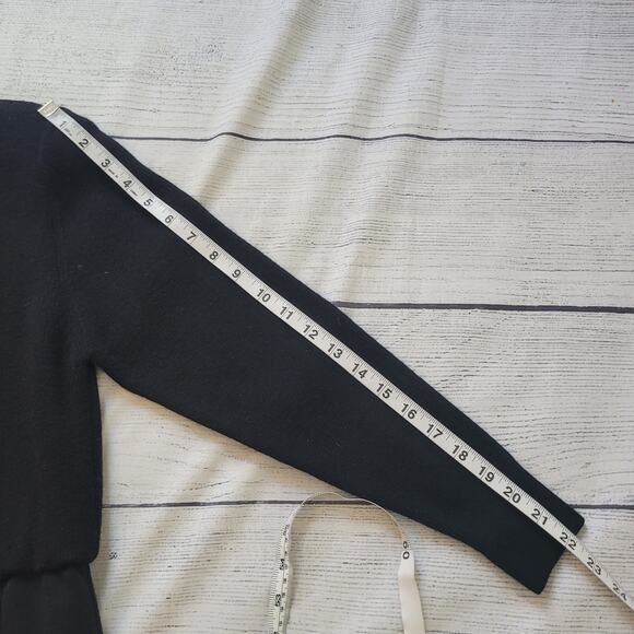 Talbots Size 8p Vintage 100% Wool Sweater Dress Pearl Chain Attached Belt - Picture 7 of 10